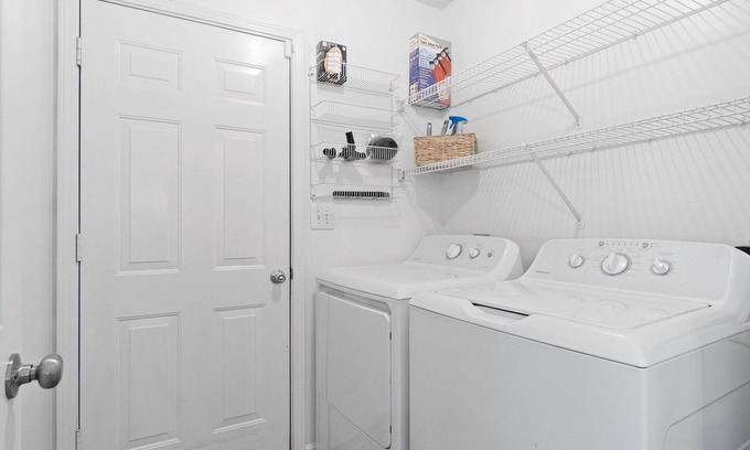 Clarksville Casa | Single Family Home in a Beautiful Neighborhood