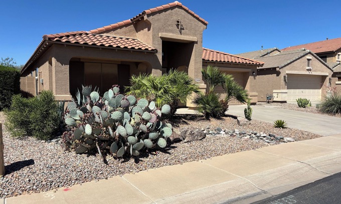 Maricopa Casa | Single Level, Beautiful home in Maricopa
