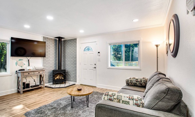 Ocean Park Casa | Single-level home with firepit & gas fireplace - walk to the beach, 3 dogs OK