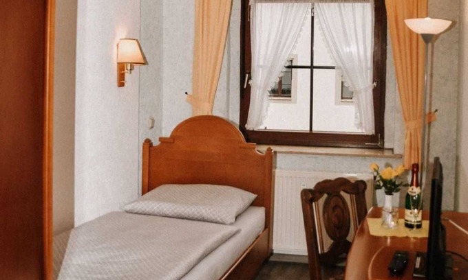 Torgau Cabaña | Single room 4 - Pensionsgasthof Deutsches Haus