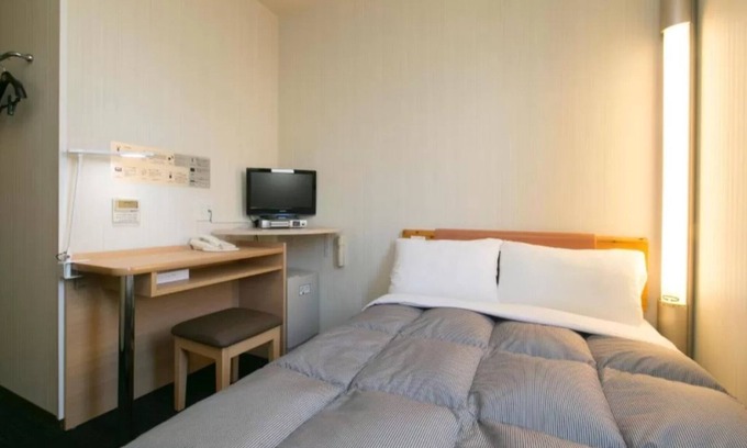 Nishiki Hotel | Single room smoking for 2 people room without m / Nagoya Aichi