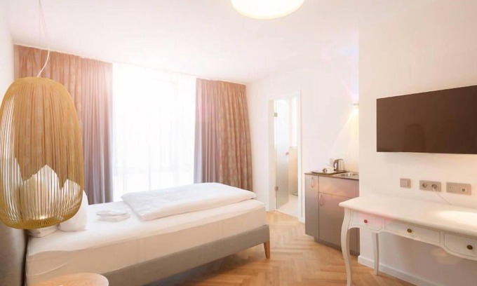 Wurmlingen Apartamento | Single room superior plus with balcony