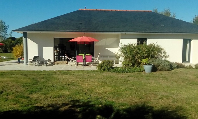Plobannalec-Lesconil Casa | Nueva casa de una sola planta en el campo