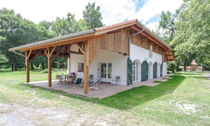 Aureilhan Casa | Single-storey house for 6 in a superb forest park by the lake