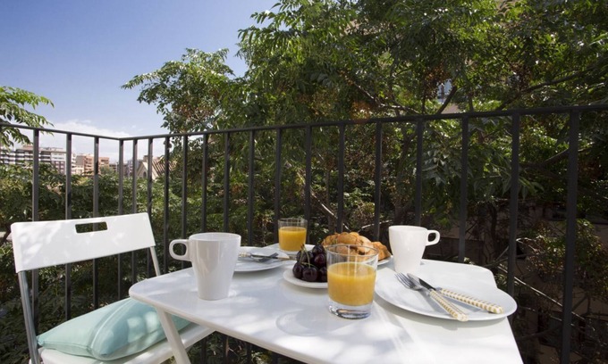 Barrio del Carmen Apartamento | Singular Stays Na Jordana II