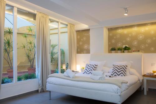 El Botanic Hostal | SingularStays Botanico 29 Rooms
