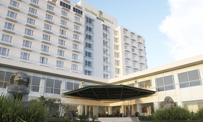 Manado City Centre Hotel | Sintesa Peninsula Hotel Manado