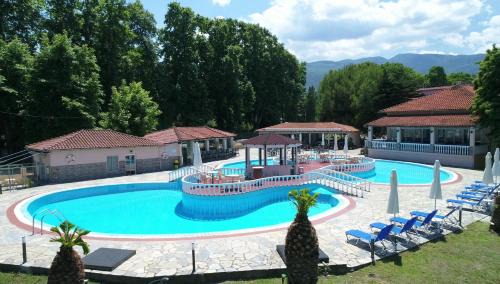 Paralia Skotinis Apartamento | Sintrivanis Resort Beach