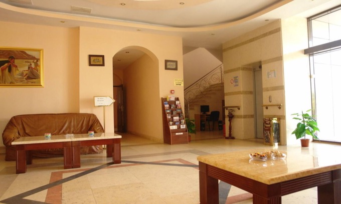 Sector 2 Hotel | Sir Colentina
