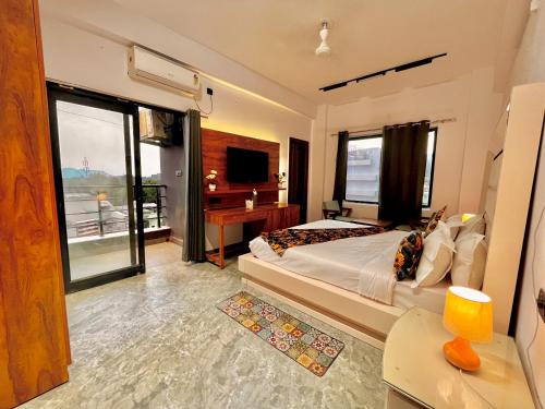 Haridwar Hotel | Sitara Premium Aura Residency, Haridwar