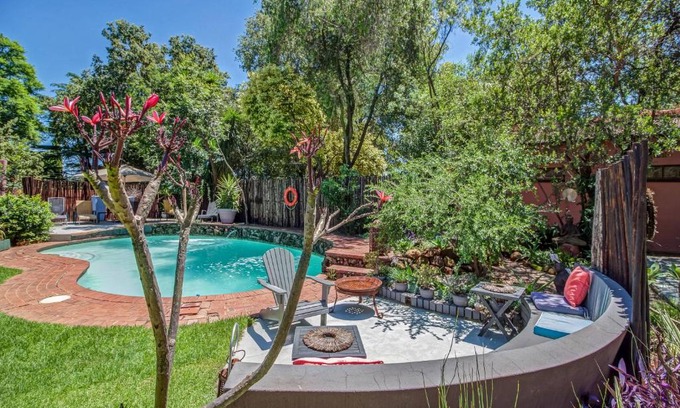 Greater Johannesburg Metropolitan Area Casa | Sitatunga Guest Lodge