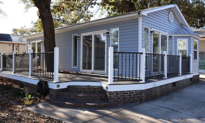 Surfside Beach Cabaña | Site N05 OL 2bedroom corner lot!! Newly renovated