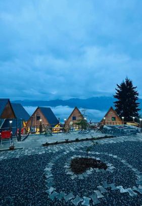 Ayder Complejo | sitiela bungalov kir evi