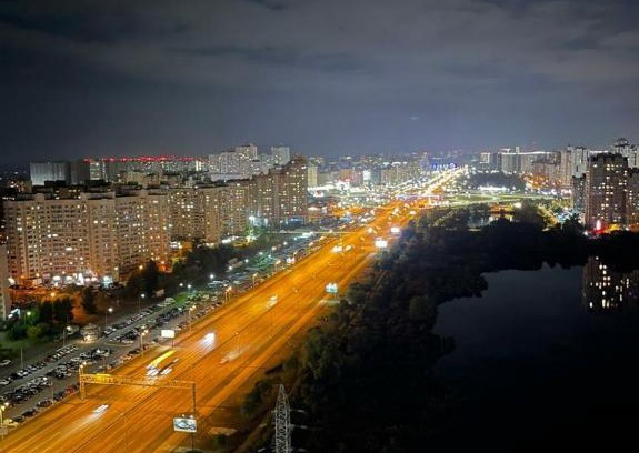 Pozniaky Apartamento | sixkeys- studioLebedinyy