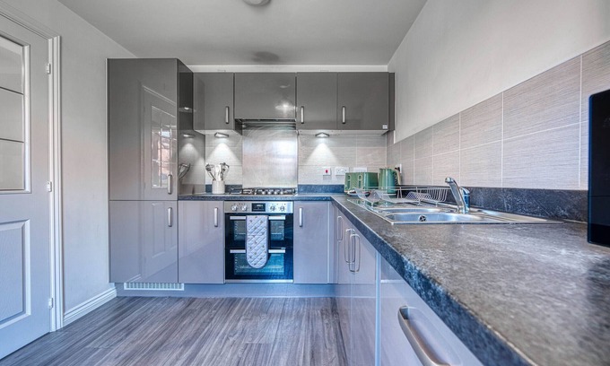Rugby Casa | Home From Home-Casa-Moderno-Baño Privado