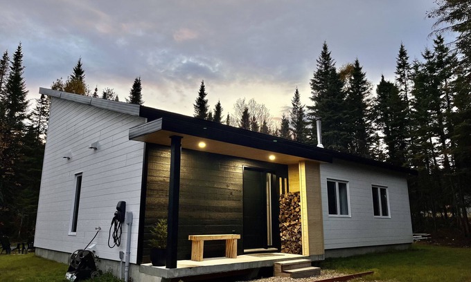 Saint-Tite-des-Caps Chalet De Esquí | Vrbo Property