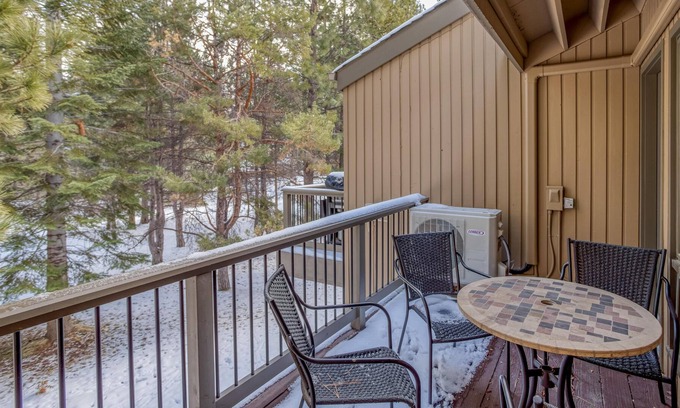 Century West Condominio | Ski House 246