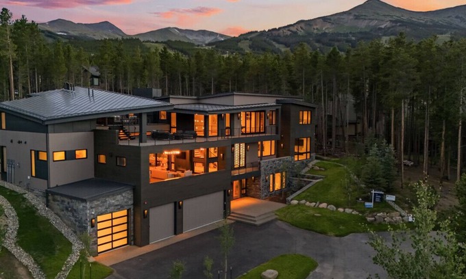 Boulder Ridge Casa | Ski-in, Luxury, Long-Term Rental