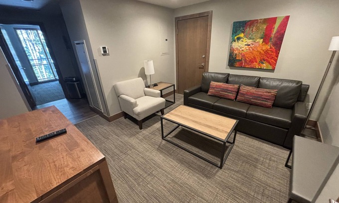 Four O'Clock Complejo | Ski in ski out 4-bedroom tranquil resort in brilliant Breckenridge,