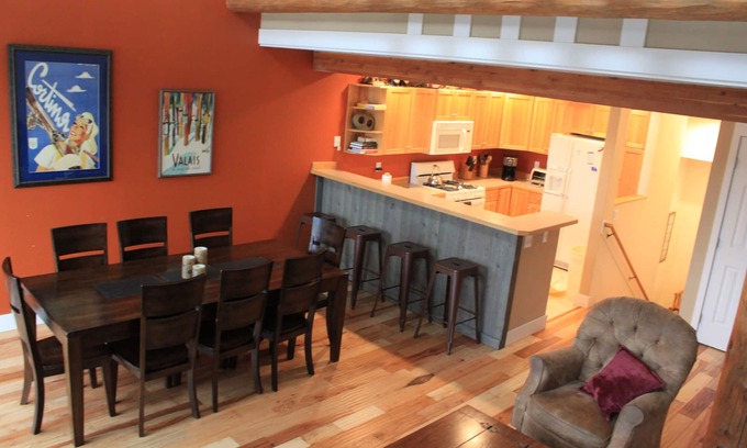 Saddle Ridge Condominio | Miembro del Club Moonlight, Ski in / out, Jacuzzi privado, wi-fi, Big Sky, vista al Moutain