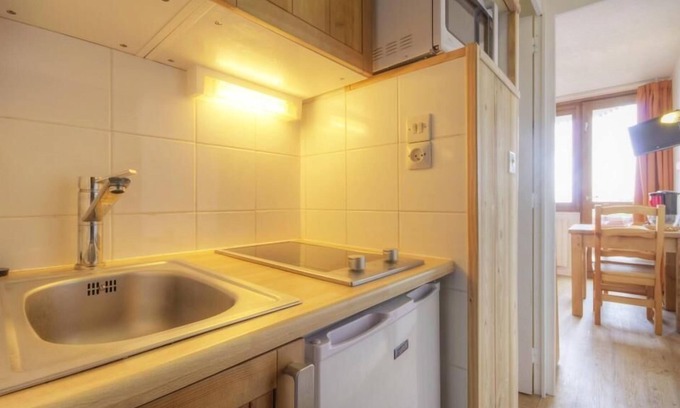Plagne Centre Apartamento | 8.o piso, vista montaña, balcón, tv, local para esquís, 16m², La Plagne
