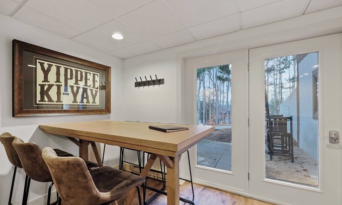 Boyne Falls Condominio | Ski In, Ski Out Supreme Lower Level Condo | Washer/Dryer