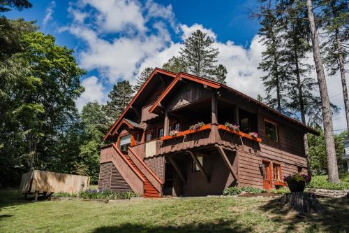 Lake Placid Casa | Ski Jump Chalet