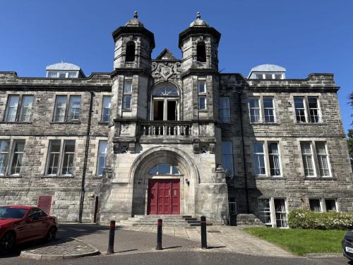Dunfermline Casa | Skibo Vista Dunfermline