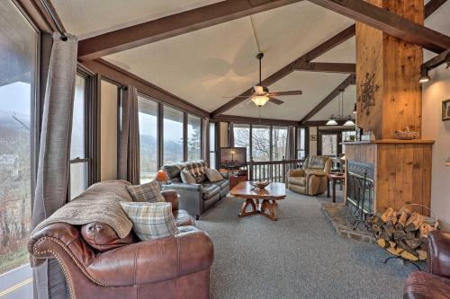 Beech Mountain Casa | Skiway Chalet Home with Hot Tub in Beech Mountain!