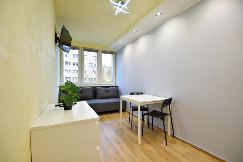 Rakowiec Apartamento | Skorochód Majewskiego 15 studio B