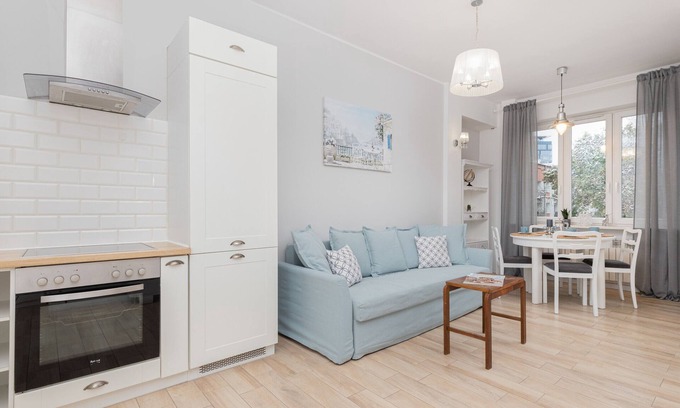 Praga Poludnie Apartamento | Sky Blue Apartment Waszyngton by Renters