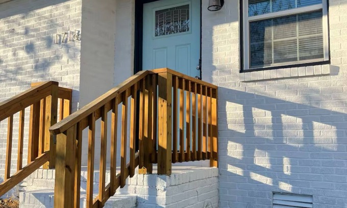 Goldsboro Casa | Sky Blue house