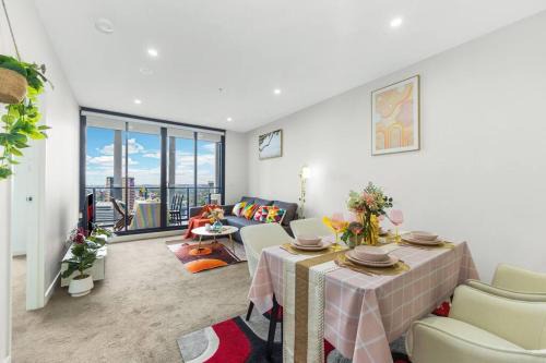 Parramatta Apartamento | Sky-City Apt 3 min to Train & Shopping& Everything