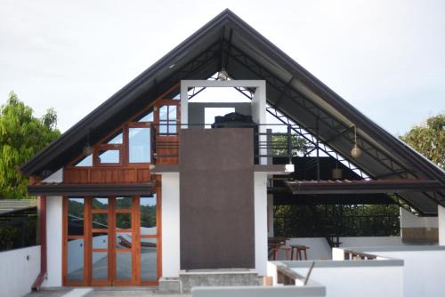 Beliatta Apartamento | Sky Edge Homestay & Cabana