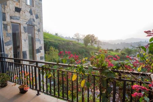 Peradeniya Casa | Sky Edge Homestay