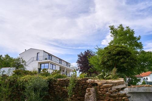 Cardielos Casa | Sky House by Everkind