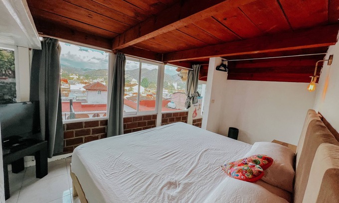 Barrio de La Merced Apartamento | SKY VIEW CENTER | fast wifi - best view