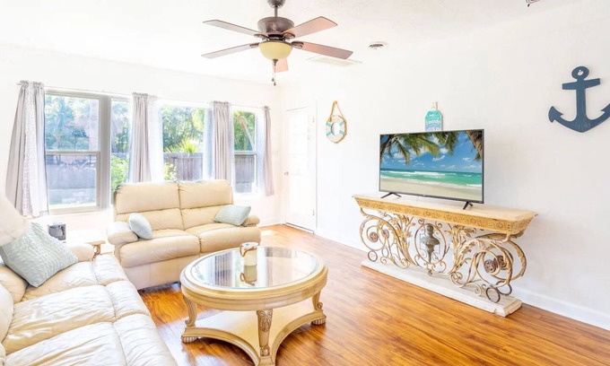 Bay Isle Casa | Sky Spacious Bungalow walking distance from beach!Name Sky Side A