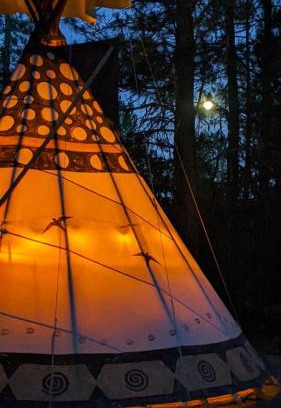 Cave Junction Otro | Sky Spirit -luxury Glamping Tipi - Sleeps 2
