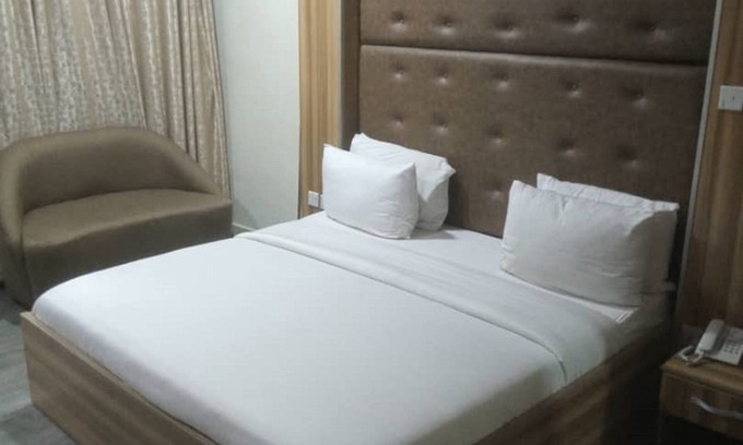 Ikeja Hotel | Sky Suites