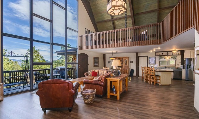 Carriage Hills Casa | Sky View In The Rockies -- Ev #3473 3 Bedroom Home by RedAwning