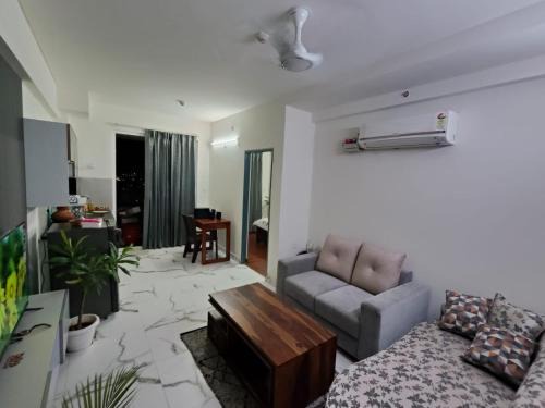 Gurugram Apartamento | Sky View - The Studio Home