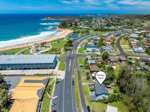 Malua Bay Apartamento | Skyes Beach House - Downstairs Accommodation
