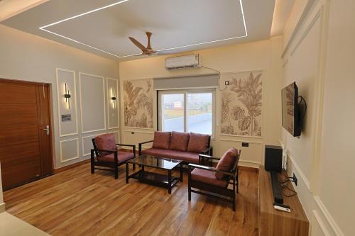 Dehradun Apartamento | Skylight Suites