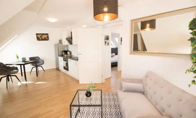 Funfhaus Apartamento | Skyline View | LF46