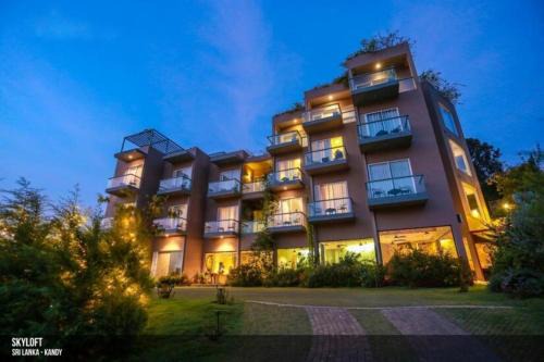 Kandy Hotel | Skyloft Kandy by Aaradhya