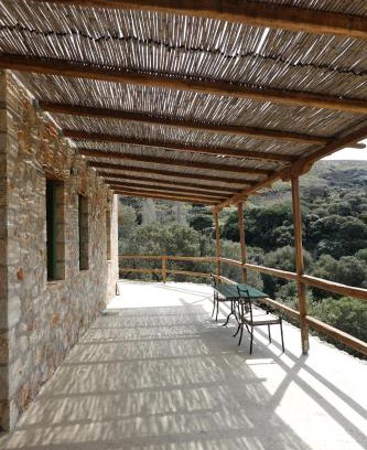 Skiros Casa | SKYROS REFUGE