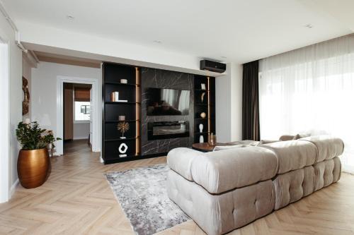 Iasi Apartamento | SkyView Apartment Unic, Select, Ultimul Etaj, Confort Premium în Royal Town Copou