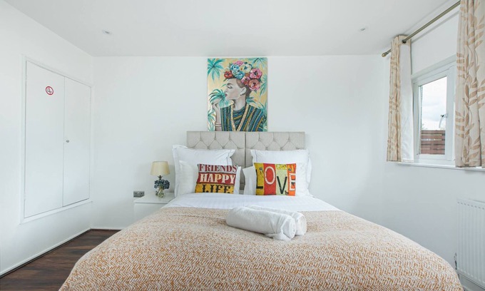 Hatfield Apartamento | Skyvillion - Casa de 2 dormitorios con jardín y estacionamiento en Hatfield