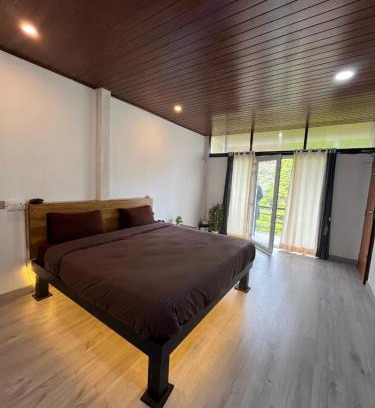 Gudalur Cama Y Desayuno | Skyvue resorts